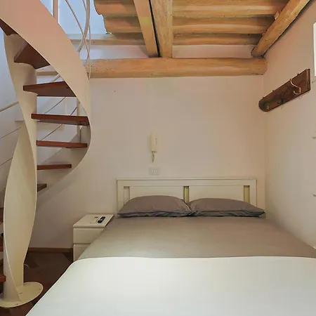 Majorelle Luxury * Rome